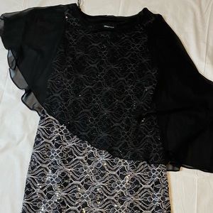 RONNI NICOLE Women's Lace Cape-Overlay Sheath Dress